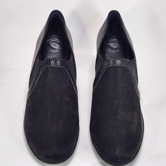 Nuture Boots Womens Size 8.5  Black Leather Suede Sexy Chunky Heel Ankle Booties - Picture 2 of 12